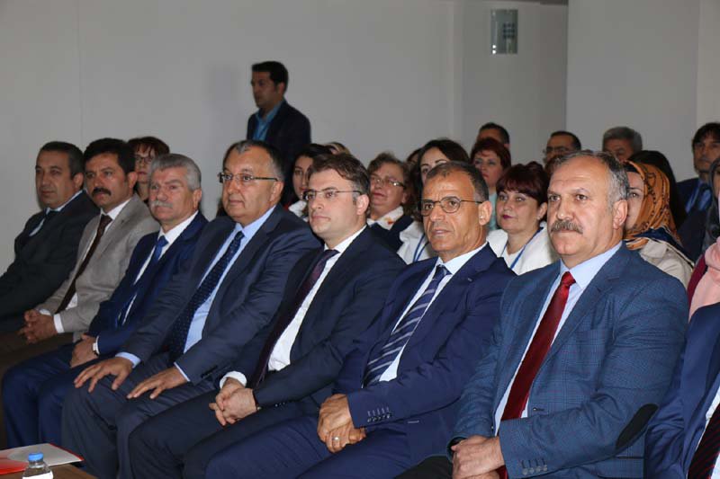 “81 İl 81 Öğretmen” projesi Sivas programı başladı