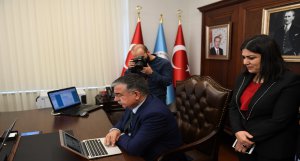 Bakan Yılmaz, AA’nın &quot;Yılın Fotoğrafları&quot; Oylamasına Katıldı