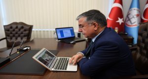 Bakan Yılmaz, AA’nın &quot;Yılın Fotoğrafları&quot; Oylamasına Katıldı