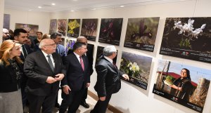 Bakan Yılmaz, &quot;Mirasın Rengi ve Kokusu: Çiğdem ve Nevruz&quot; sergisinin açılışına katıldı