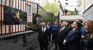Bakan Yılmaz, &quot;Mirasın Rengi ve Kokusu: Çiğdem ve Nevruz&quot; sergisinin açılışına katıldı