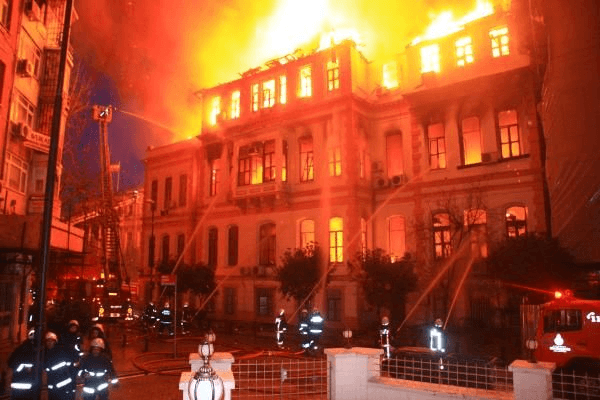 Milli Eğitim Müdürlüğü Binası Otel Olacak